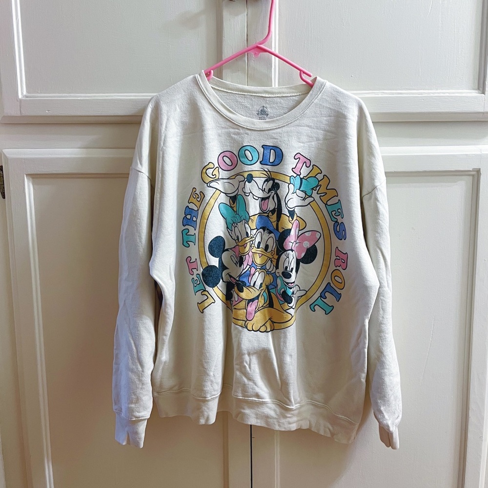 🎀Disney Mickey and Friends Sweater/Sweatshirt🎀